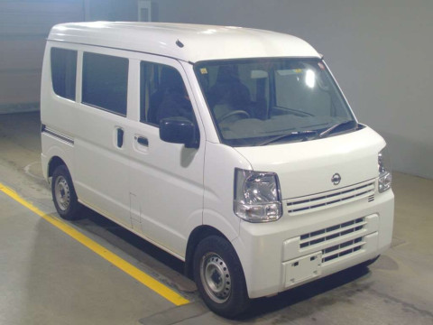 2023 Nissan NV100 Clipper DR17V[2]