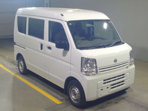 2023 Nissan NV100 Clipper DR17V[2]