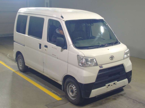 2018 Toyota Pixis Van S331M[2]