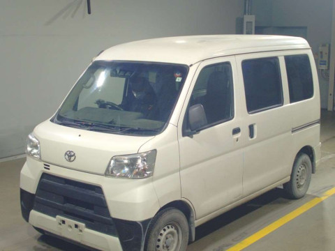 2018 Toyota Pixis Van S331M[0]