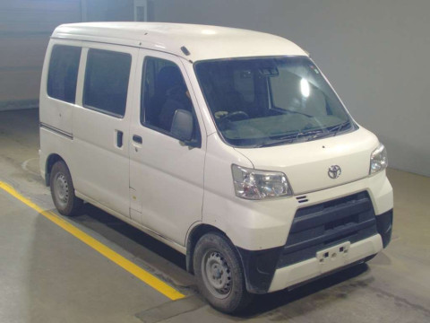 2018 Toyota Pixis Van S331M[2]