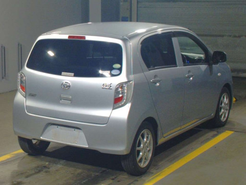 2013 Daihatsu Mira es LA300S[1]