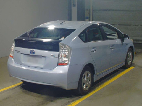 2010 Toyota Prius ZVW30[1]