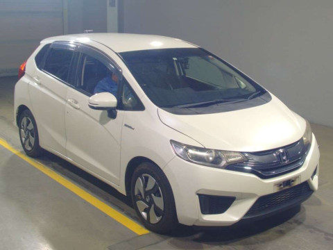 2014 Honda Fit Hybrid GP5[2]