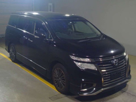 2018 Nissan Elgrand TE52[2]