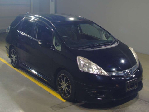 2012 Honda Fit Shuttle Hybrid GP2[2]