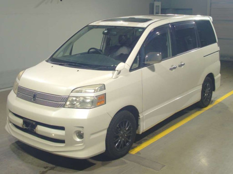 2006 Toyota Voxy AZR60G[0]