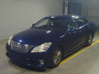 2010 Toyota Crown