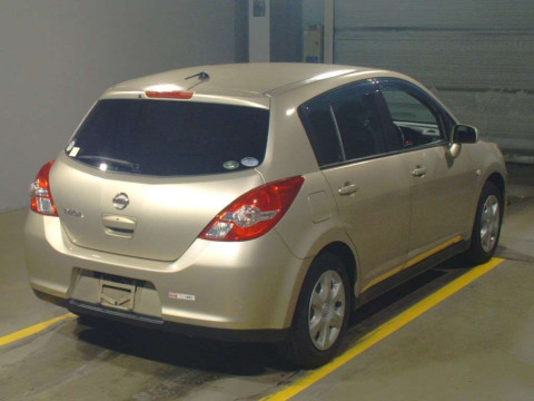 2010 Nissan Tiida C11[1]