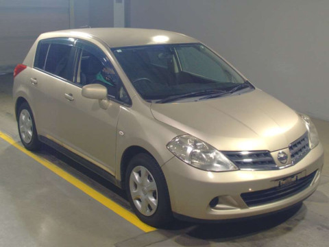 2010 Nissan Tiida C11[2]