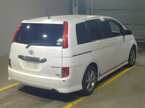 2006 Toyota Isis ANM10W[1]