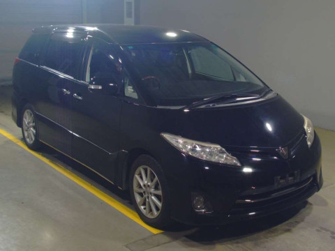 2011 Toyota Estima ACR50W[2]