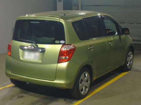 2006 Toyota Ractis SCP100[1]