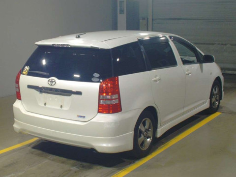 2004 Toyota Wish ZNE10G[1]