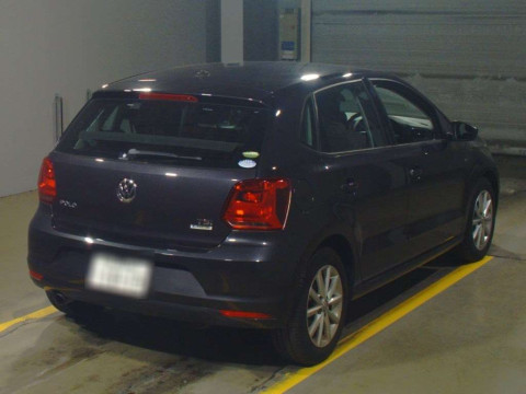 2015 Volkswagen Polo 6RCJZ[1]