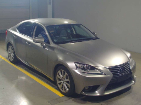 2014 Lexus IS AVE30[2]