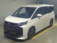 2022 Toyota Noah