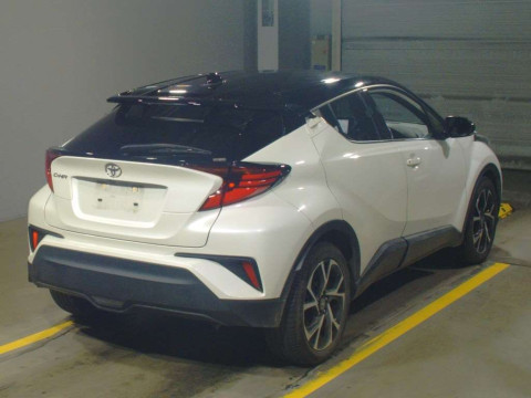 2021 Toyota C-HR NGX10[1]