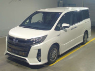 2019 Toyota Noah