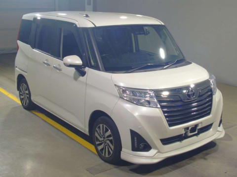 2019 Toyota Roomy M910A[2]