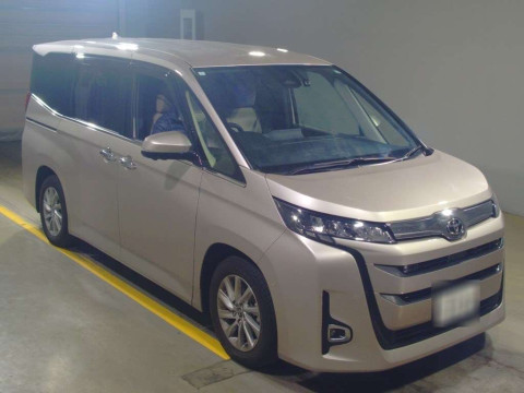 2024 Toyota Noah MZRA90W[2]