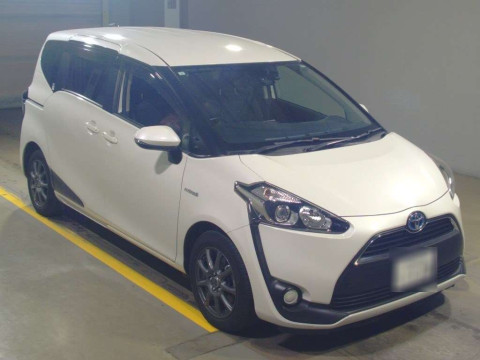 2015 Toyota Sienta NHP170G[1]