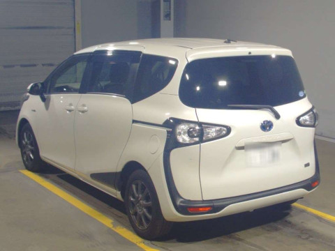 2015 Toyota Sienta NHP170G[2]