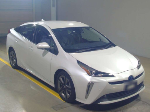 2022 Toyota Prius ZVW51[1]