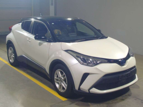 2020 Toyota C-HR ZYX11[1]