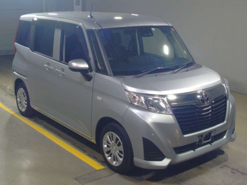 2019 Toyota Roomy M900A[1]