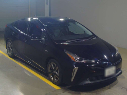 2019 Toyota Prius ZVW51[1]