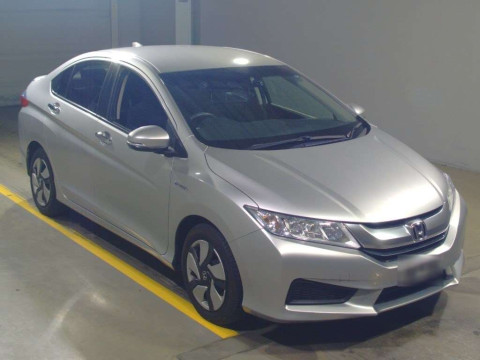 2015 Honda Grace GM4[1]