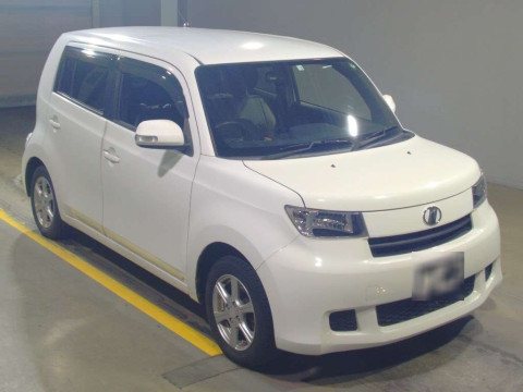 2012 Toyota bB QNC20[1]