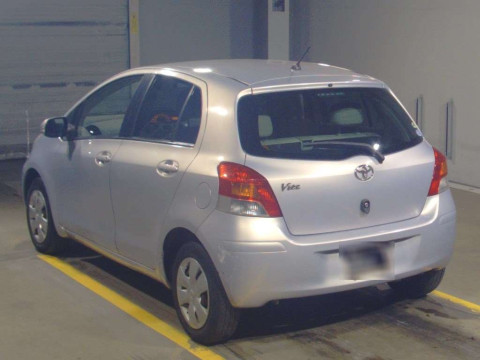 2007 Toyota Vitz KSP90[2]