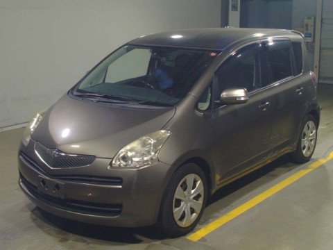 2010 Toyota Ractis NCP100[0]