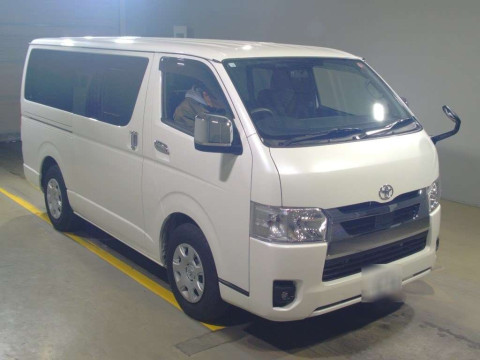 2023 Toyota Hiace Van TRH200V[1]