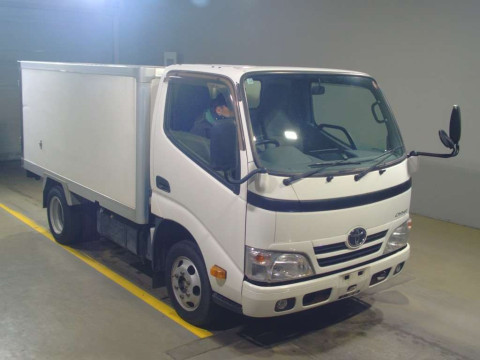 2015 Toyota Dyna Truck KDY231[2]