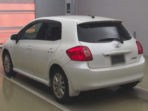 2008 Toyota Auris ZRE152H[2]