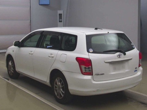 2011 Toyota Corolla Fielder NZE141G[2]