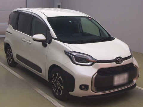 2022 Toyota Sienta MXPL10G[1]