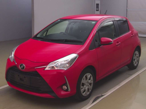 2017 Toyota Vitz NSP130[0]