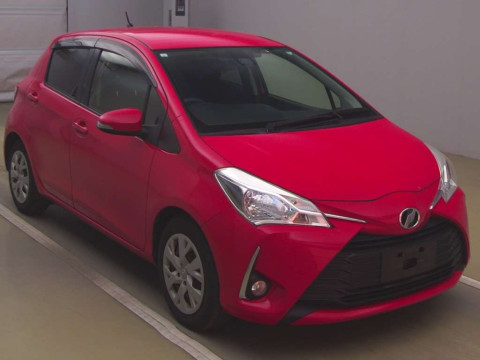 2017 Toyota Vitz NSP130[1]