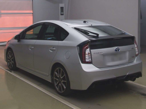 2014 Toyota Prius ZVW30[2]