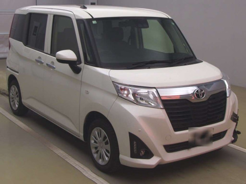 2020 Toyota Roomy M900A[1]