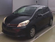 2011 Toyota Vitz