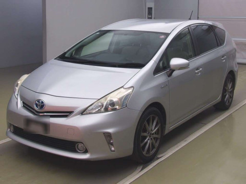 2012 Toyota Prius alpha ZVW41W[0]