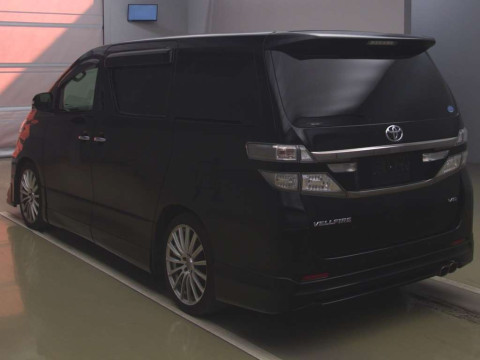 2013 Toyota Vellfire GGH20W[2]