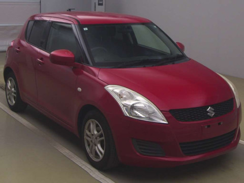 2011 Suzuki Swift ZC72S[1]