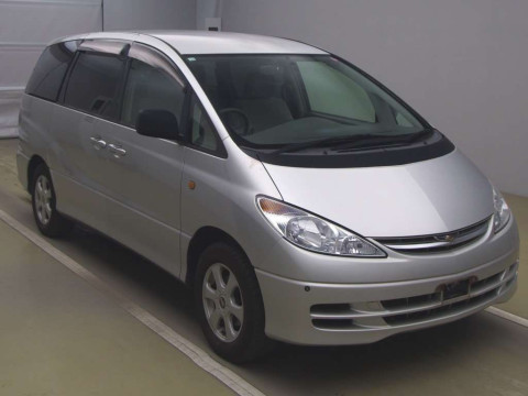 2002 Toyota Estima ACR30W[1]