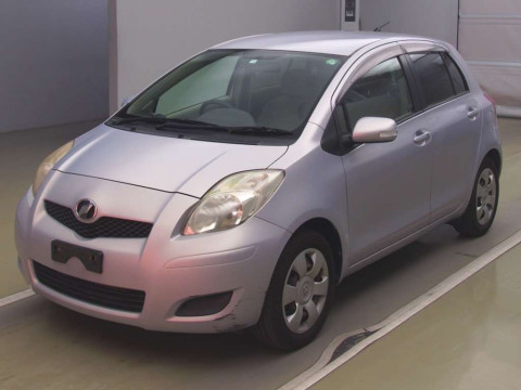 2008 Toyota Vitz SCP90[0]